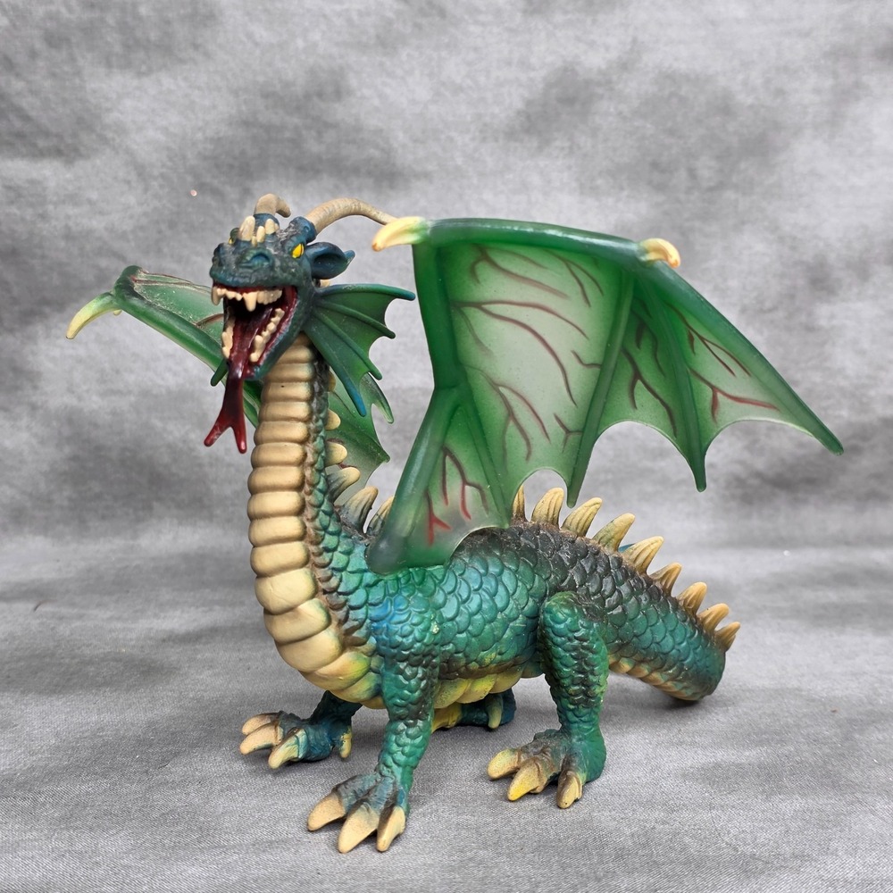 Schleich 2003 Green Dragon Figure World of Knights 5.5" Retired Model